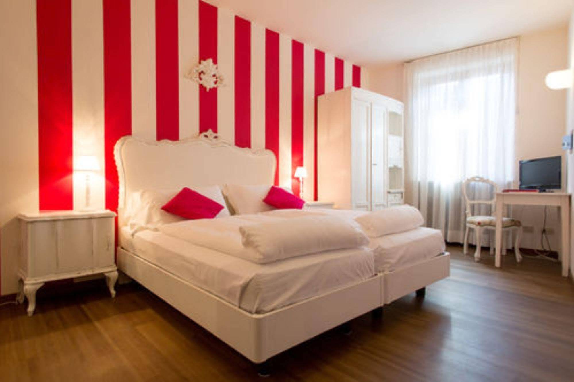 Hotel Speranza Bardolino Exteriör bild