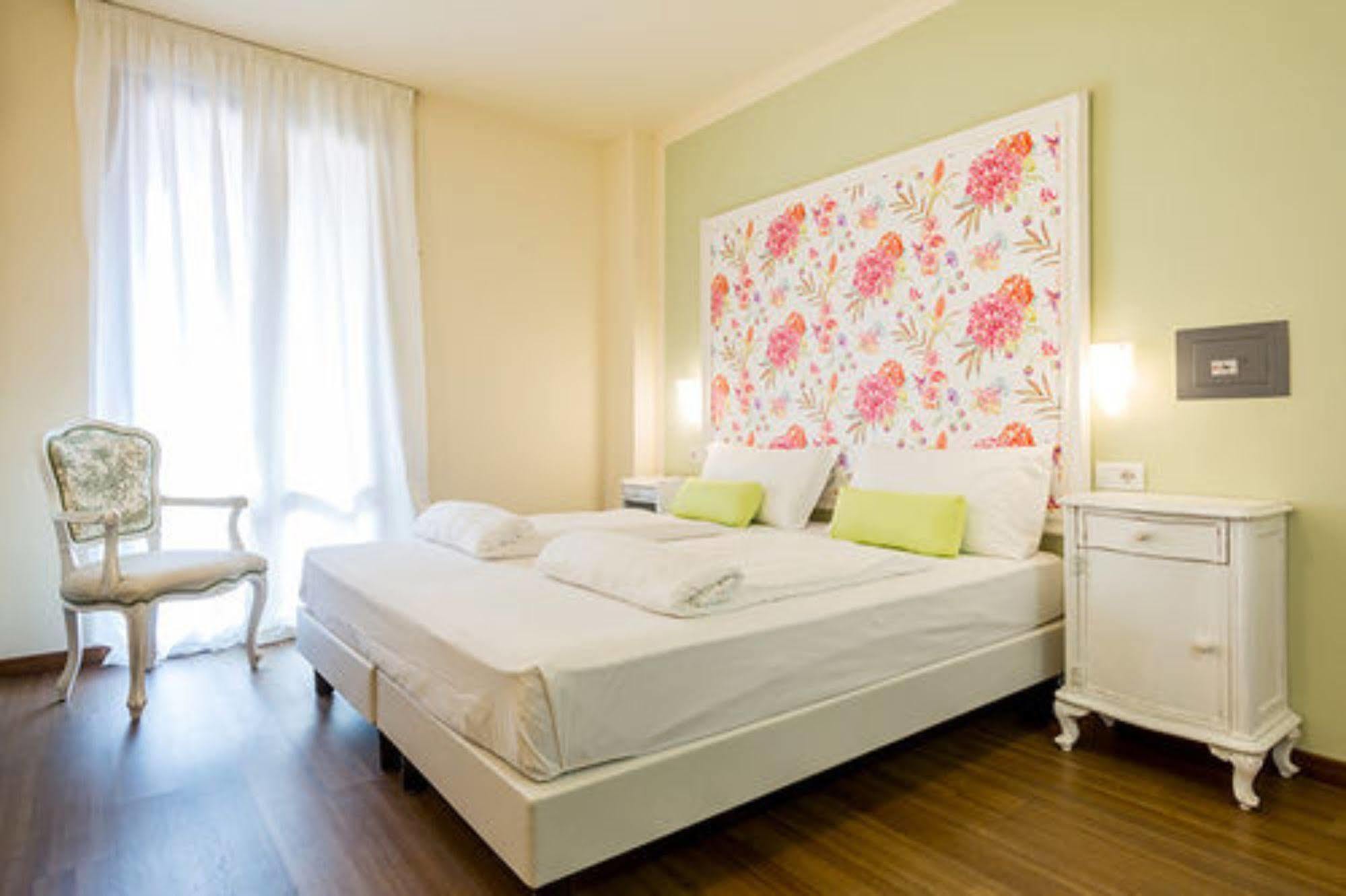 Hotel Speranza Bardolino Exteriör bild